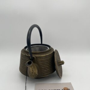 Tetera japonesa de hierro fundido 0,4 L Oiharu Sujime Rikyu – Tetera Nanbu Tekki marrón y dorado