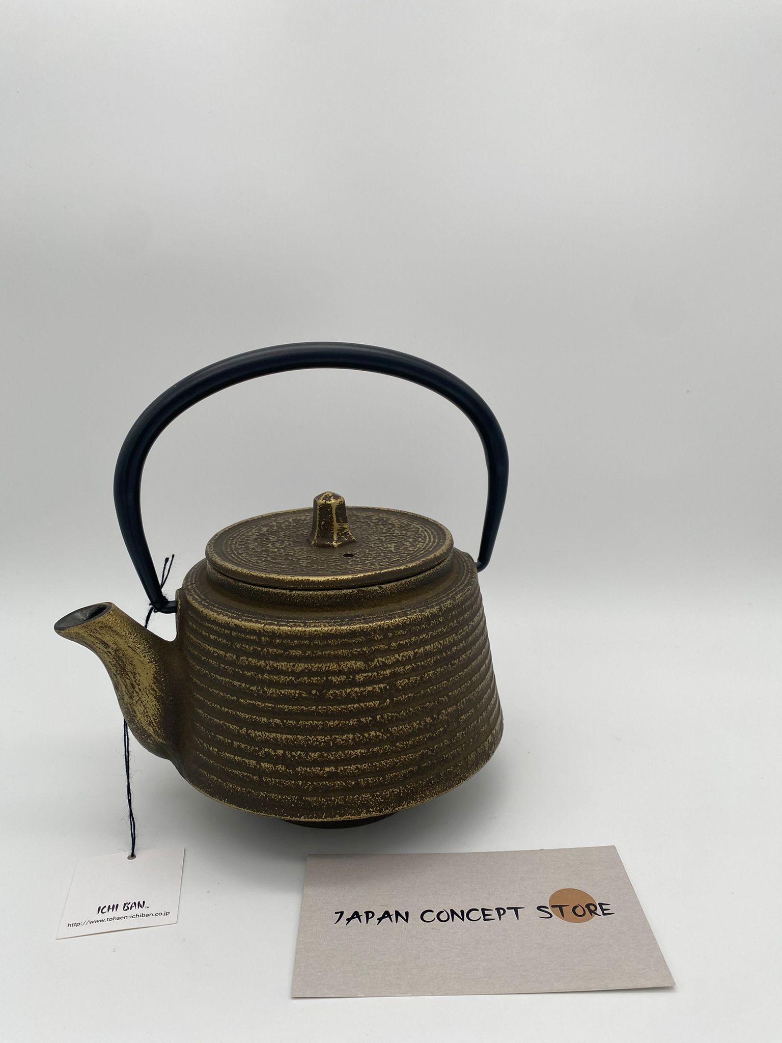 Tetera japonesa de hierro fundido 0,4 L Oiharu Sujime Rikyu – Tetera Nanbu Tekki marrón y dorado - Imagen 5