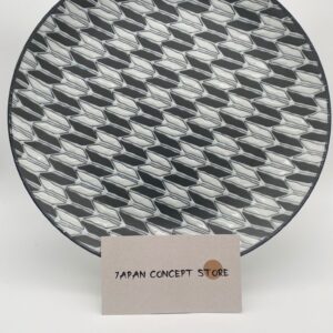 Plato japonés de cerámica