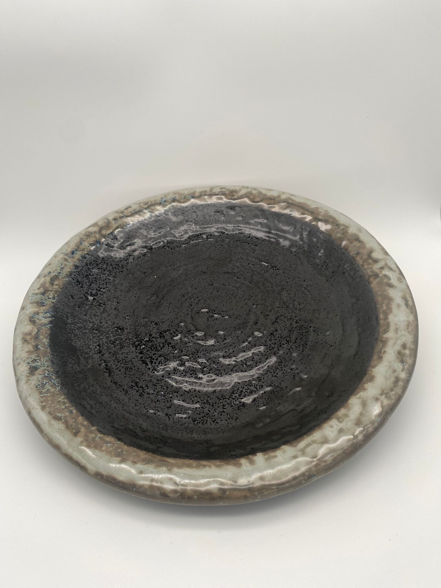 Plato redondo japonés Oboro – Elegancia atemporal - Imagen 4