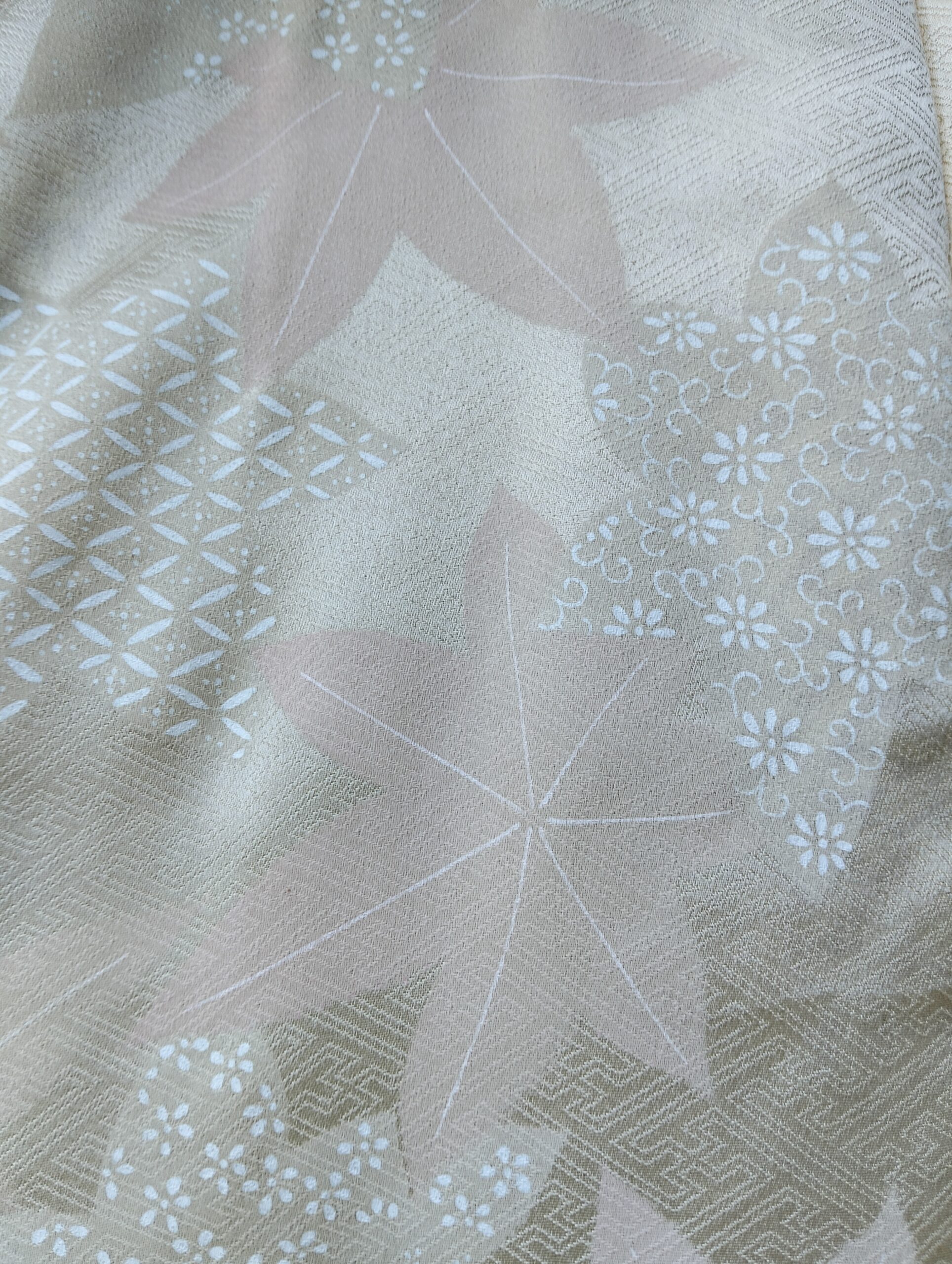 Haori japonés años 50 estampado malva – Vintage auténtico en Gijón - Imagen 3
