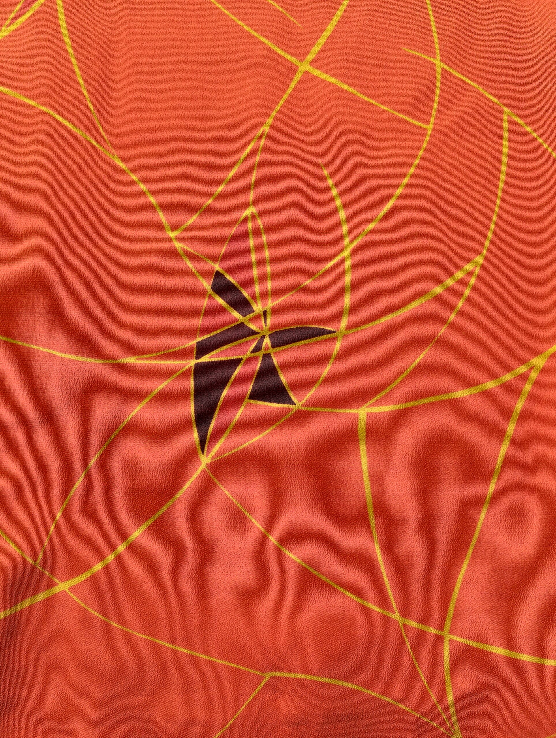 Haori japonés naranja corto con flores geométricas – Vintage Kyoto - Imagen 5