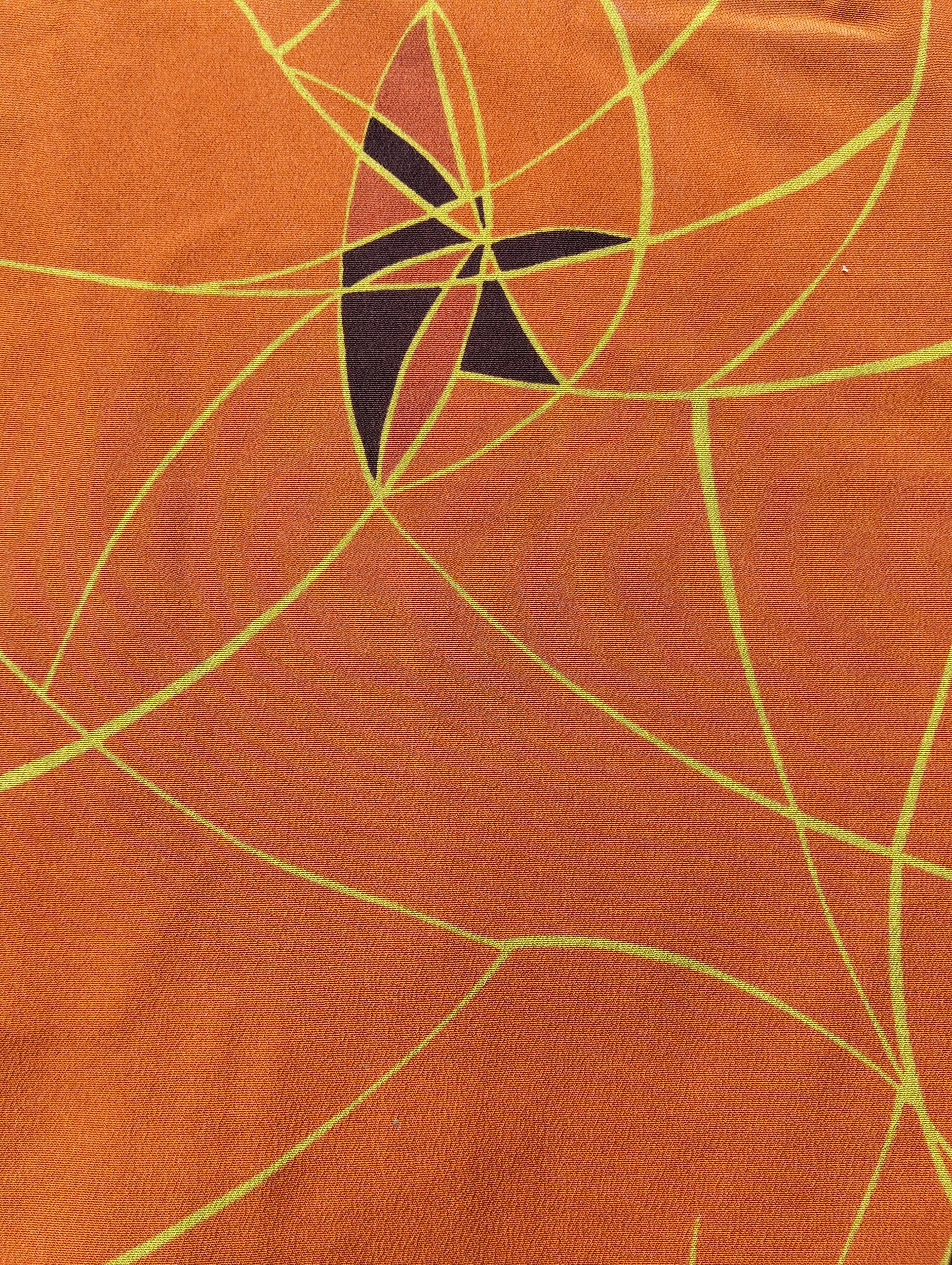 Haori japonés naranja corto con flores geométricas – Vintage Kyoto - Imagen 2