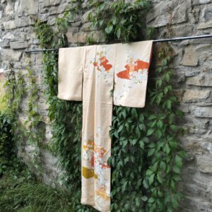 kimono malva con abanicos y flores seda vintage japonesa
