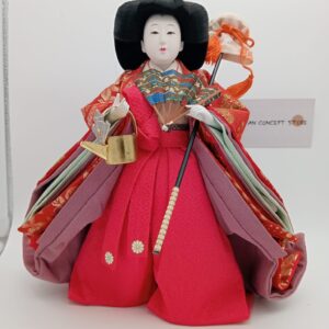 Muñeca japonesa con kimono