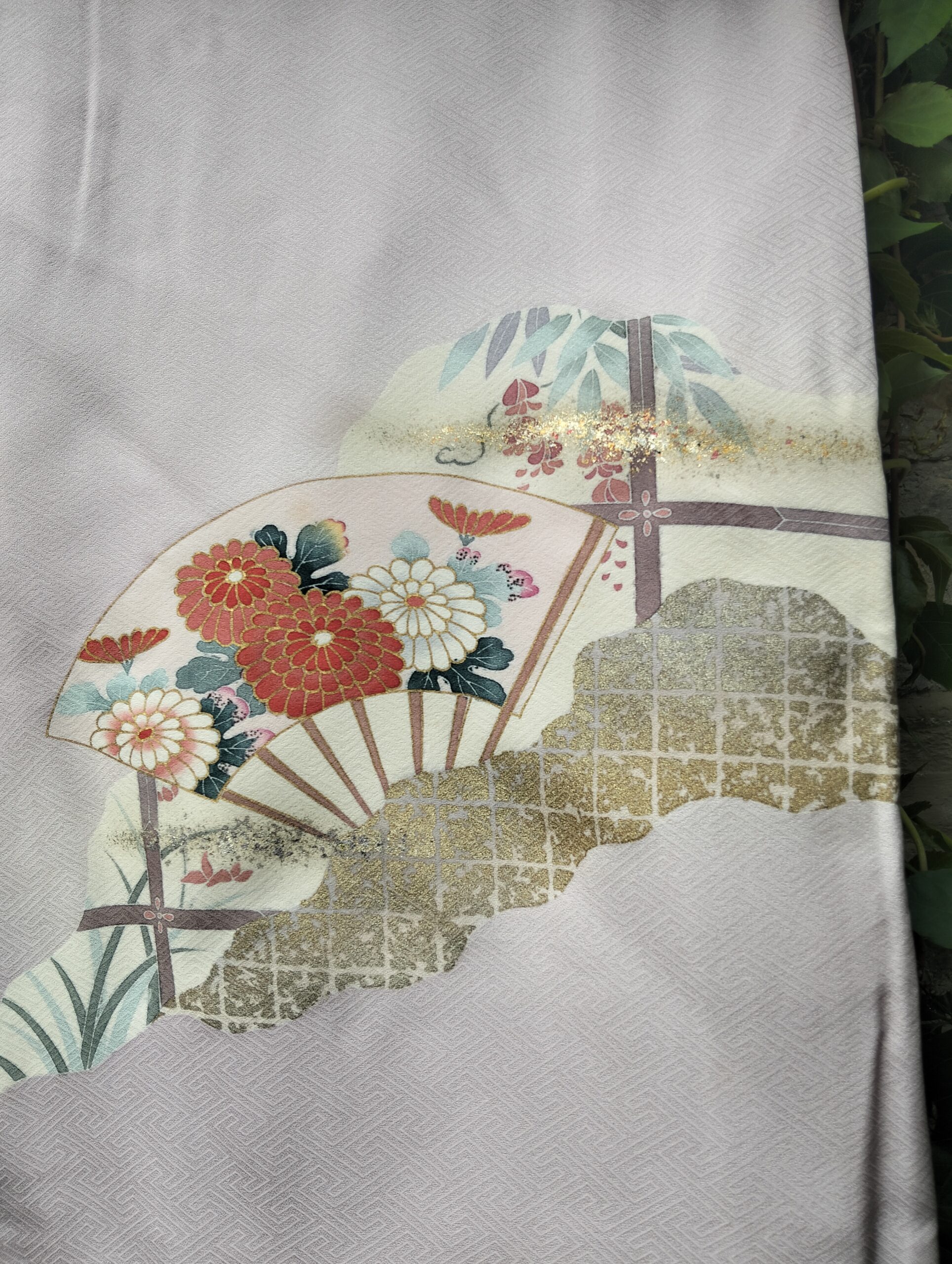 Kimono malva con abanicos y flores – Kimono de seda vintage japonesa elegante - Imagen 2
