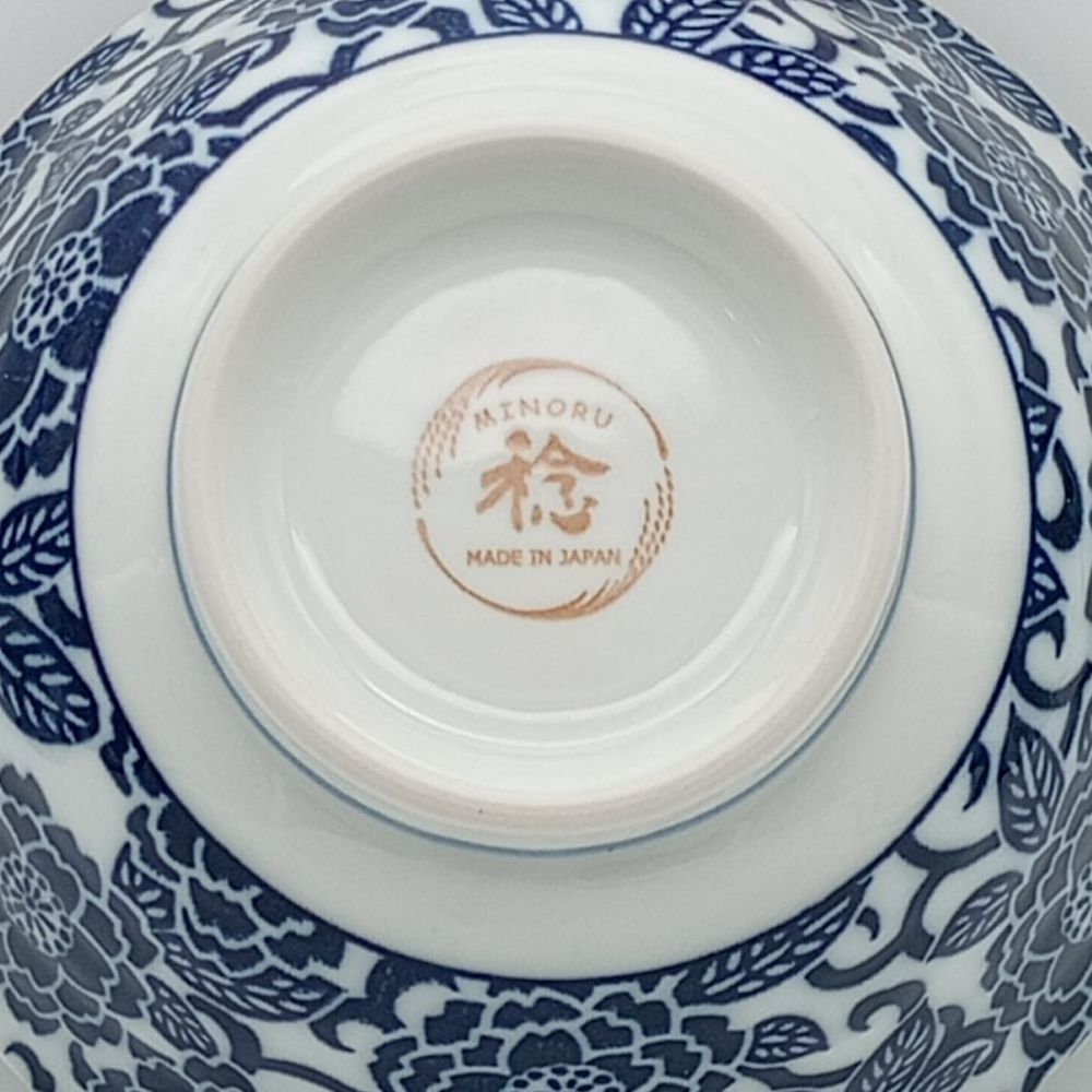 Tazón de Arroz Japonés Tradicional – Diseño Floral Azul Mino (14,9 cm) - Imagen 4