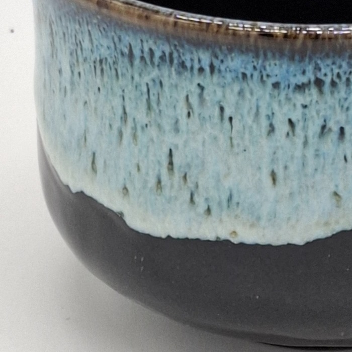 Cuenco Matcha Banko Negro Azul 470 ml – Cerámica Made in Japan - Imagen 3